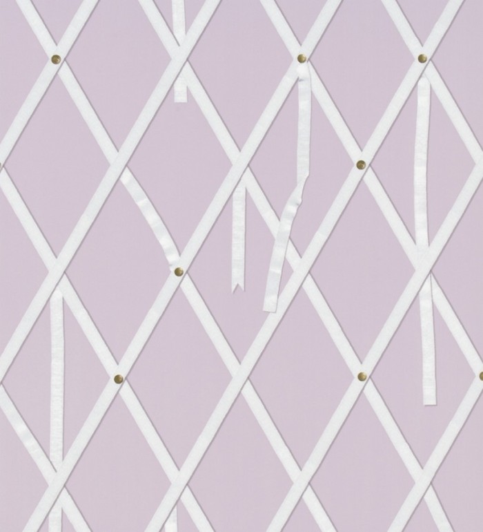 Papel pintado ornamental de rombos con lazos - Batlló 563846