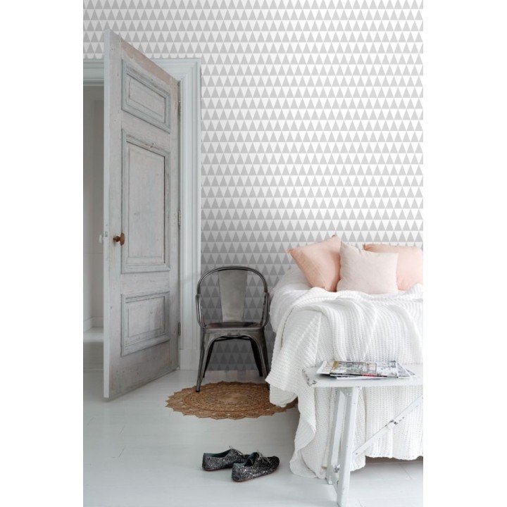 Papel pintado triángulos gris claro y blanco estilo nórdico - Nordem Mountains 677329