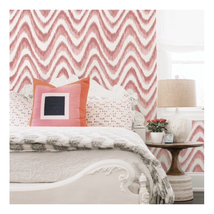 Papel pintado de ondas con degradados tonos coral tropical - Aloha 679523