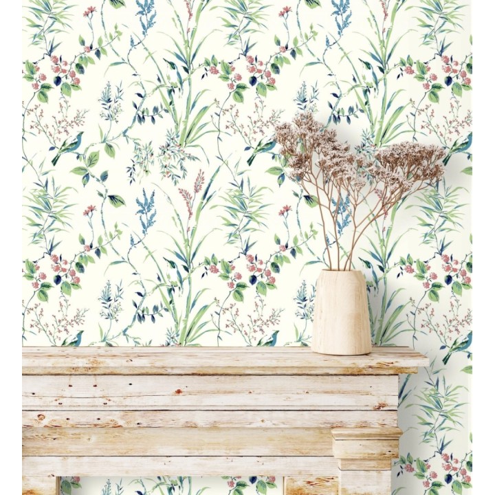 Alison Garden 680951