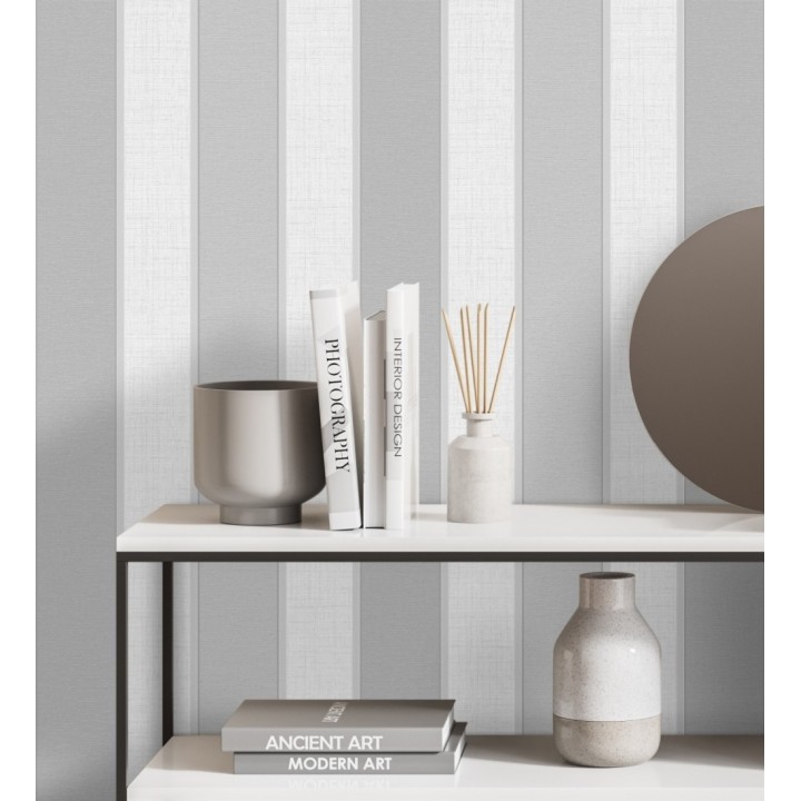 Papel pintado de rayas modernas con algunos toques ligeramente metalizados - Loren Stripes 681275