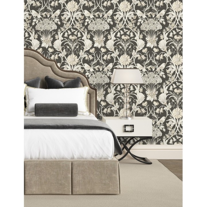 Papel pintado campestre de pájaros y conejos fondo negro - Lorraine 681303
