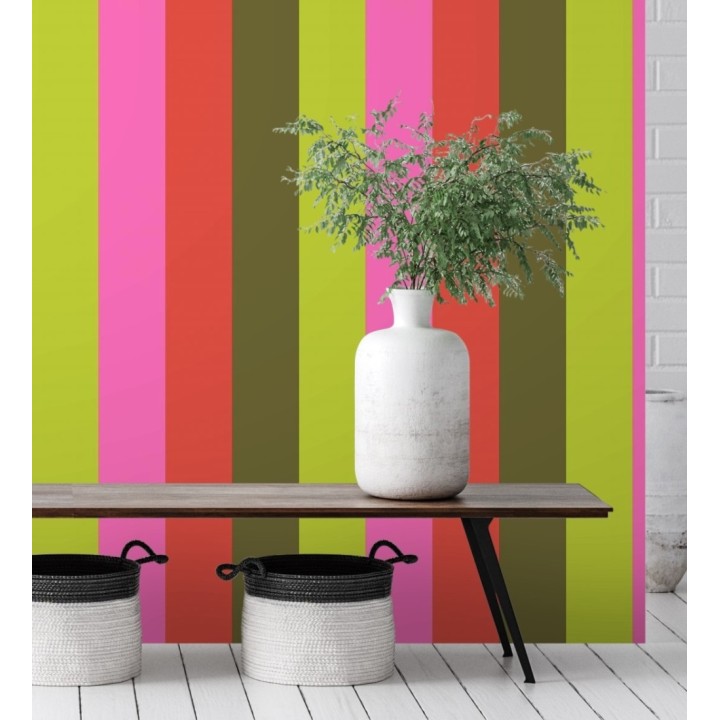 Papel pintado de rayas color verde rosa rojo y caqui - Hugo Stripes 681802
