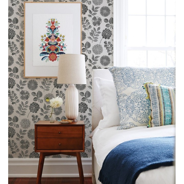 Papel pintado de flores y hojas color negro - Charlize 682071