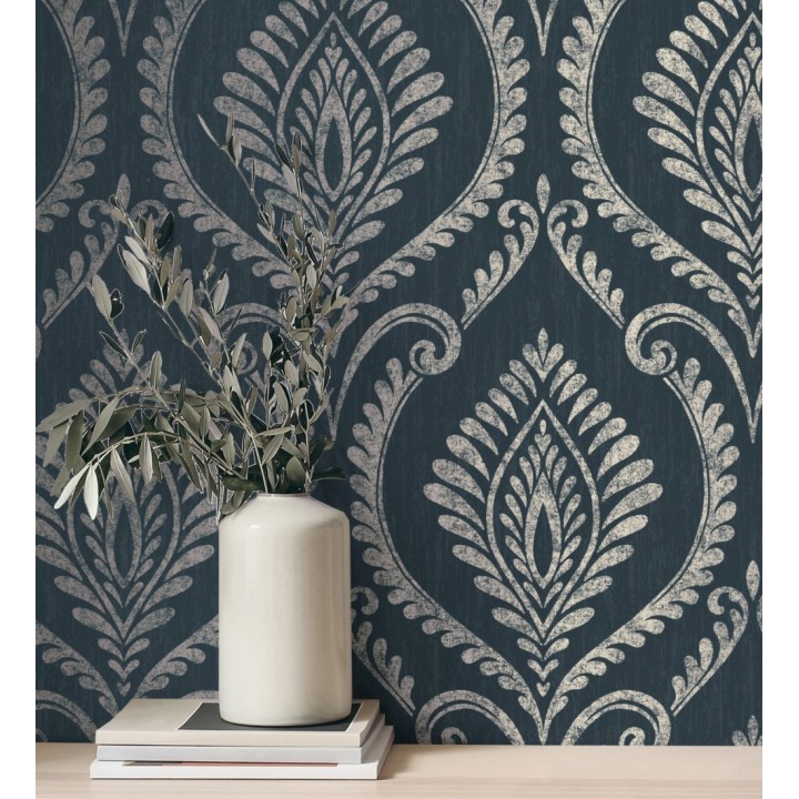 Papel pintado de damasco metalizado elegante y moderno fondo azul oscuro - Victorian Velvet 682391