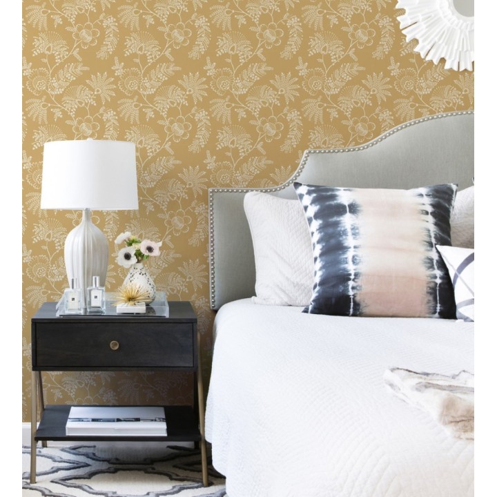 Papel pintado de flores estilo étnico fondo ocre - Mirelle 682497