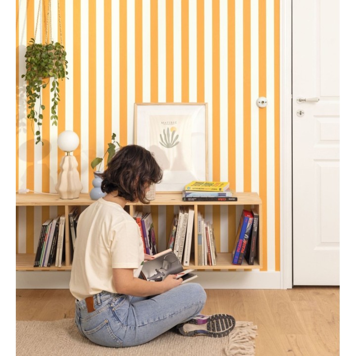 Papel pintado rayas finas ocre y blanco con textura - Marlene Stripes 682596