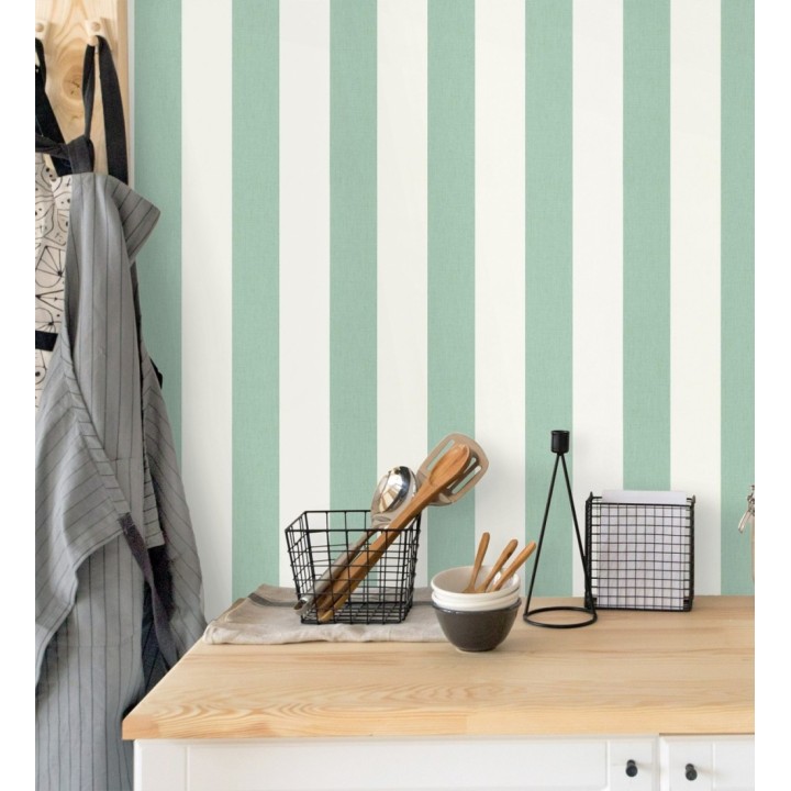 Papel pintado de rayas color verde agua y blanco imitando al tejido de lino - Garbo Stripes 682611