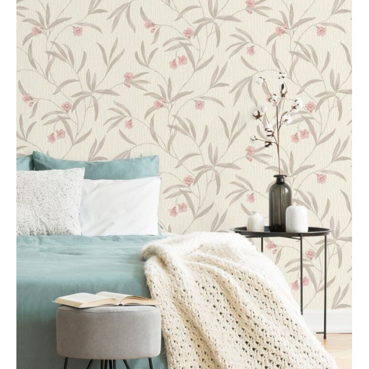 Papel pintado de flores rosa coral y hojas gris topo en relieve con toque nacarado - Jasmine Joy 682831