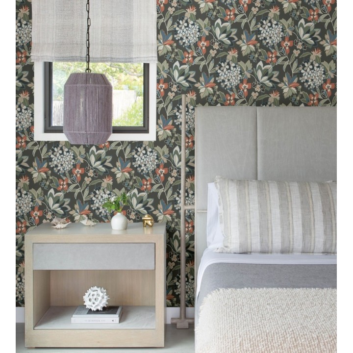 Papel pintado de flores exuberantes con estilo cottage - Midnight Florals 682968