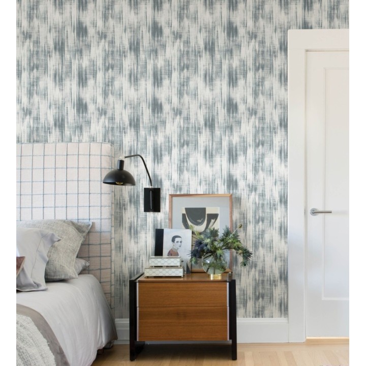 Papel pintado de pinceladas azules difuminadas - Bosa Linen 682982