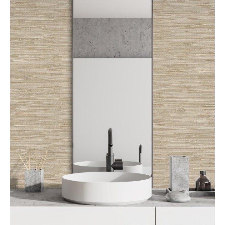 Papel pintado efecto cañas entrelazadas con yute natural en tonos beige tostado - Talasari Bamboo 683001