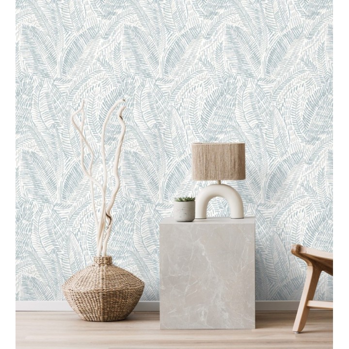 Papel pintado de hojas tropicales en tonos suaves azules - Copacabana Leaves 683064
