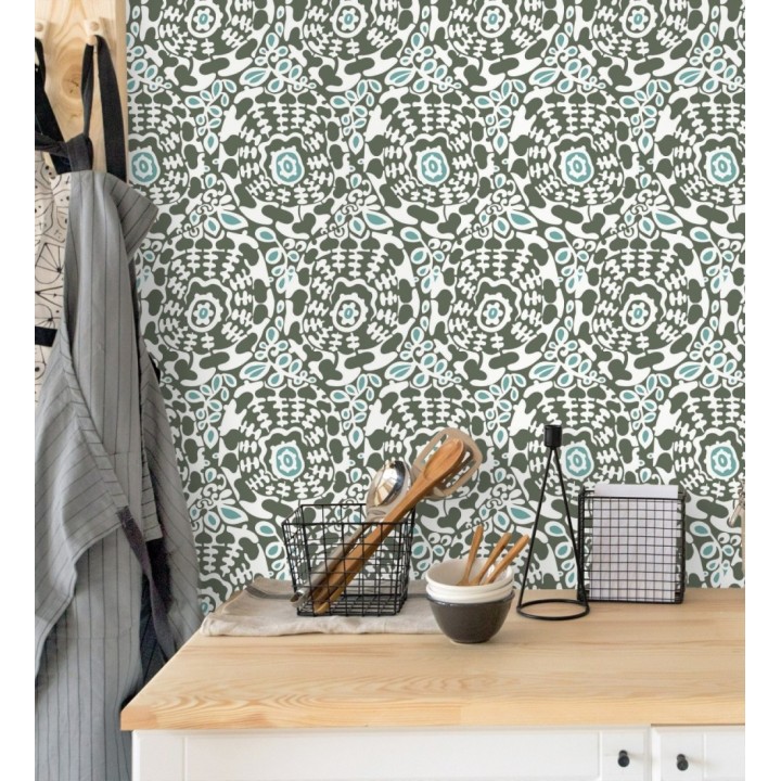 Papel pintado floral con inspiración étnica tonos verde oscuro y turquesa - Maiba Flowers 683185