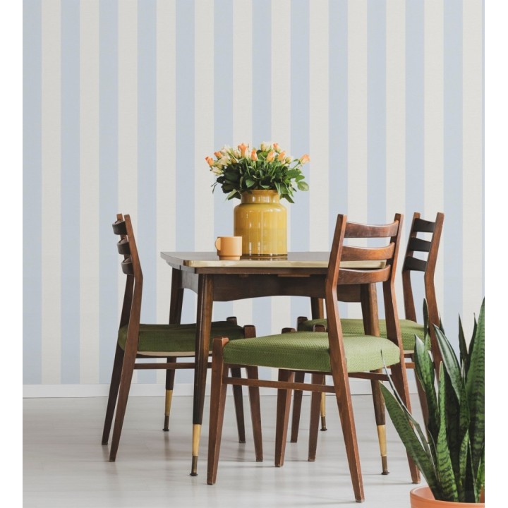 Papel pintado de rayas celeste y blancas con textura textil - Bossa Nova Stripes 683244