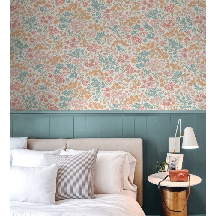 Papel pintado de flores silvestres celeste turquesa coral sobre fondo beige con textura - Spring Melody 683418