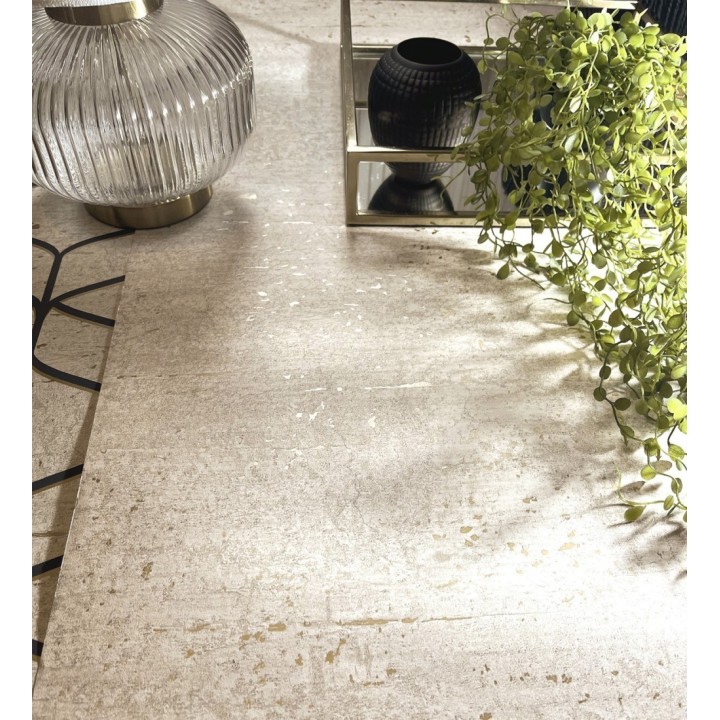 Papel pintado imitación a piedra pulida clara con inserciones metalizadas - Orion Mineral 683566