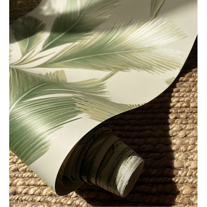 Papel pintado hojas de palma tropical color verde sobre fondo beige claro mate - Areca 683588