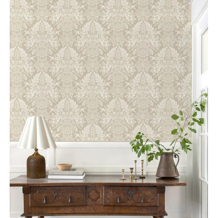 Papel pintado damasco artístico con flores y pájaros fondo beige - Charlotte Heritage 683660