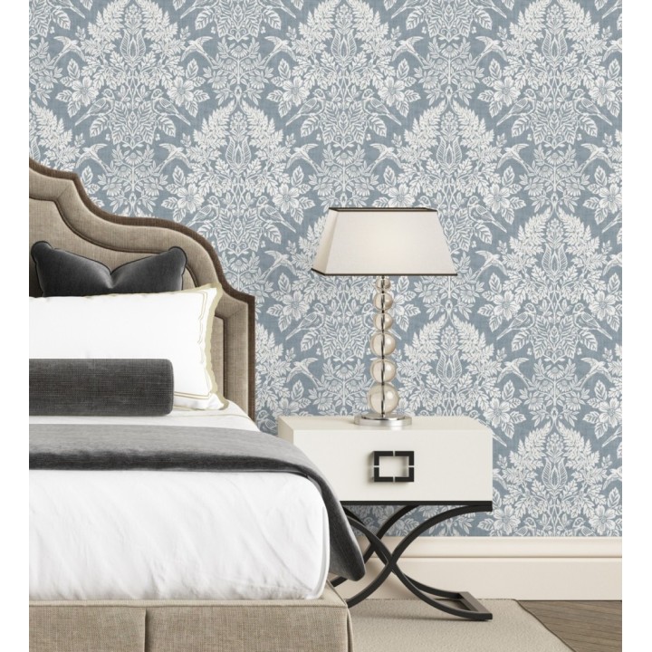 Papel pintado damasco artístico con flores y pájaros fondo azul glaciar - Charlotte Heritage 683662