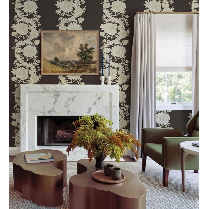 Papel pintado ornamental de flores perfiladas en oro fondo negro - Montrose Grand 683680