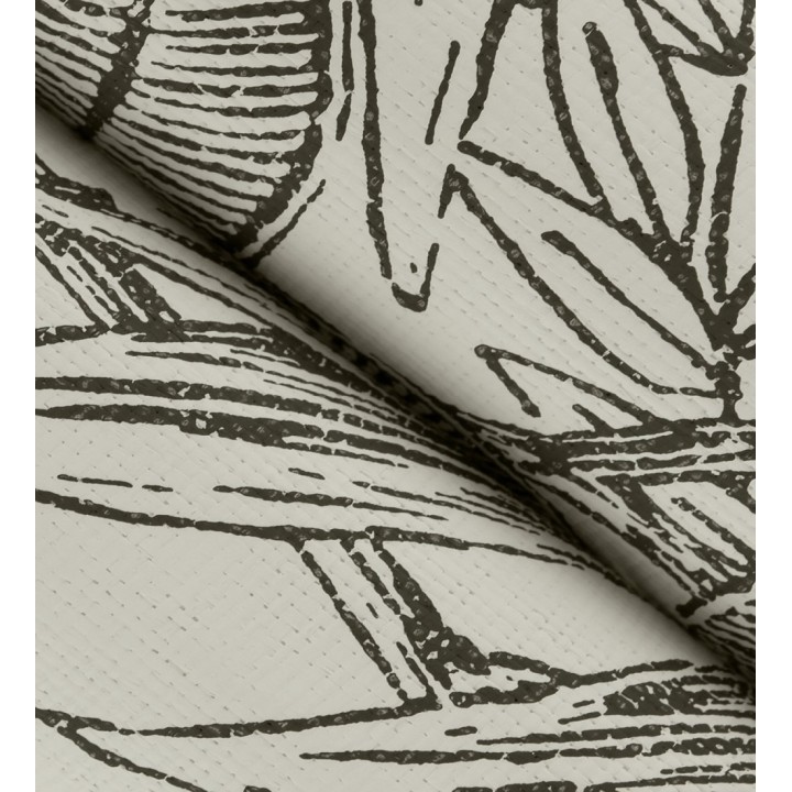 Papel pintado hojas de selva color negro sobre fondo tejido en fibras vegetales - Midnight Palms 683814