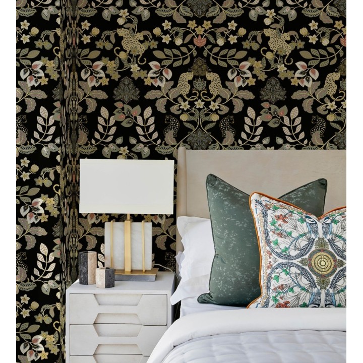 Papel pintado jardín de leopardos fondo negro  - Liana Eden 683829
