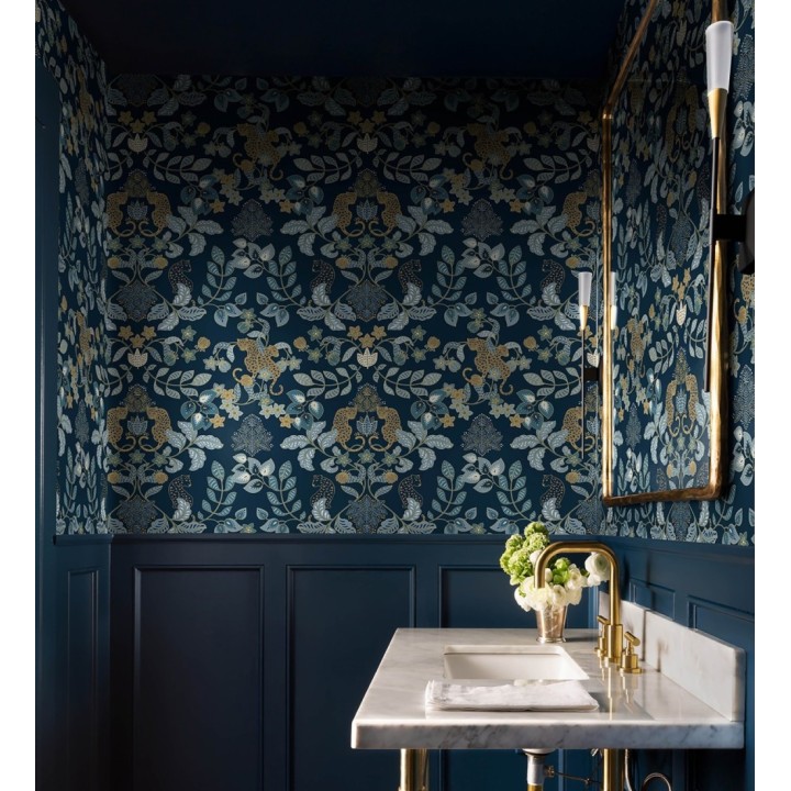 Papel pintado jardín de leopardos fondo negro oscuro - Liana Eden 683831