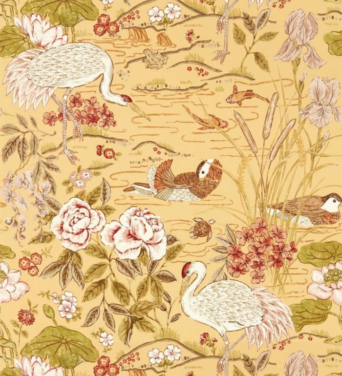 Papel pintado edén de garzas chinoiserie fondo mostaza - Lotus Waterfowl 684193