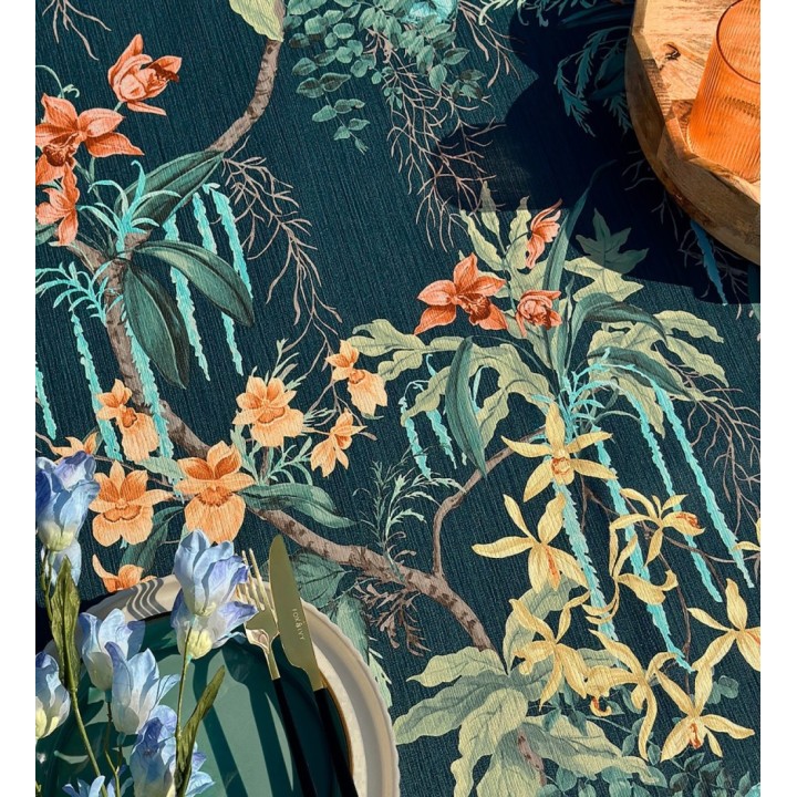 Papel pintado edén botánico orquídea naranja fondo azul verdoso oscuro - Jakarta Verdant 684222