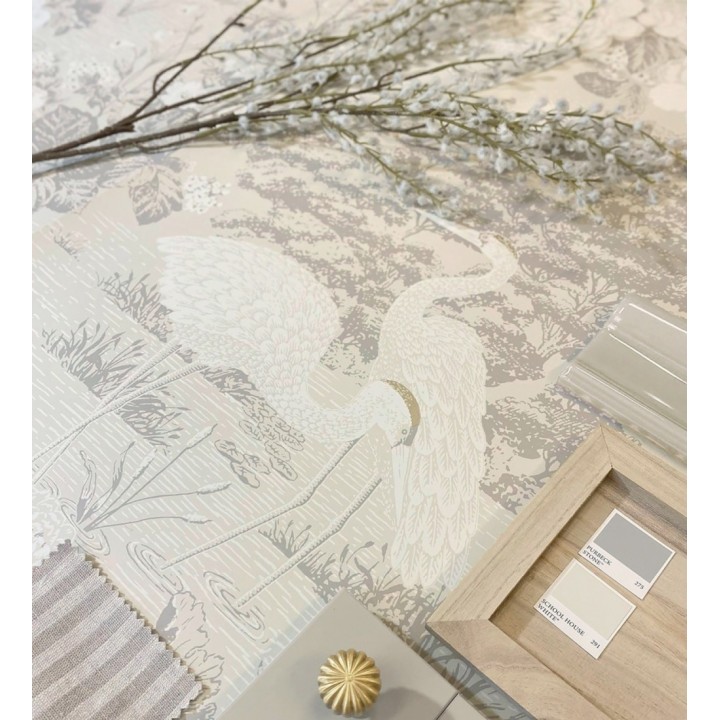 Papel pintado garzas toile en beige y gris suave - Kyoto Sanctuary 684245