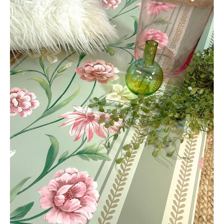 Papel pintado clásico de peonías y rayas fondo verde helecho - Briseida Serenity 684256