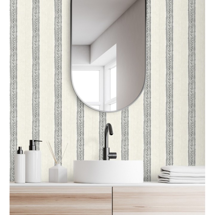Papel pintado texturizado de rayas elegantes con grecas grises - Tisbury Pinstripe 684279