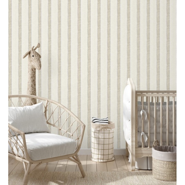 Papel pintado texturizado de rayas elegantes con grecas beige - Tisbury Pinstripe 684283