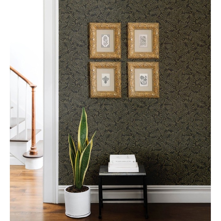 Papel pintado ramas marrón pardo y bayas fondo lino texturizado negro - Willowmere Sprigs 684295