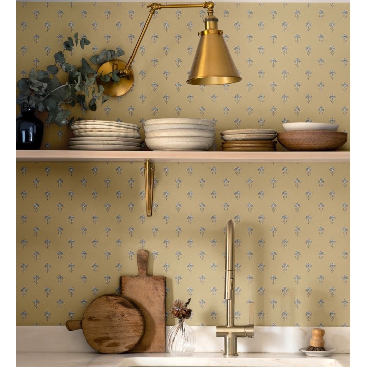 Papel pintado provenzal francés de flores pequeñas fondo ocre - Willowmere Ditsy 684311