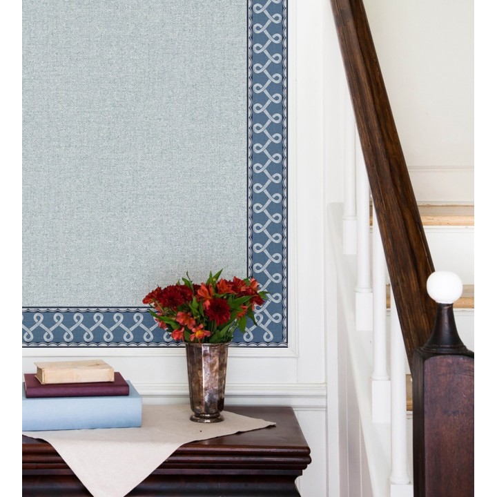 Cenefa de papel pintado ornamental de nudos color azul real - Brookhaven 684336