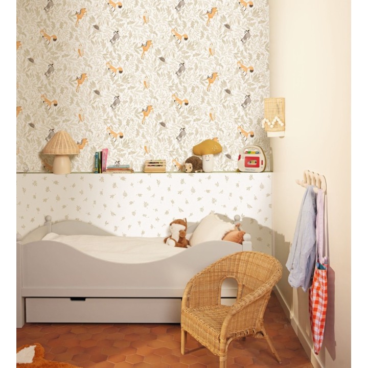 Papel pintado infantil de ciervos erizos mapaches y búhos - Robin Chirpy 684566