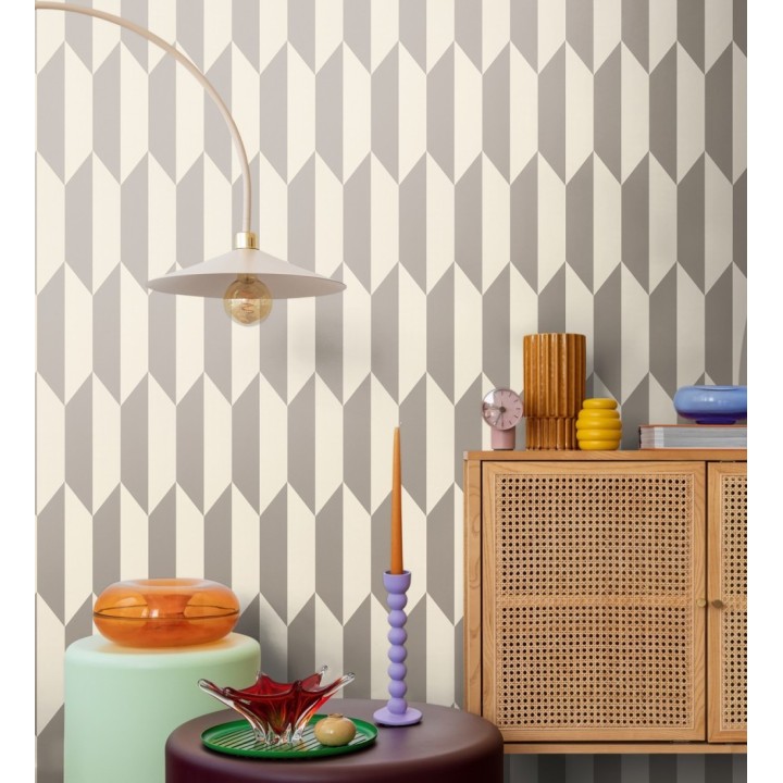 Papel pintado geométrico de prismas metalizados color gris cálido - Rhine Metric 684697