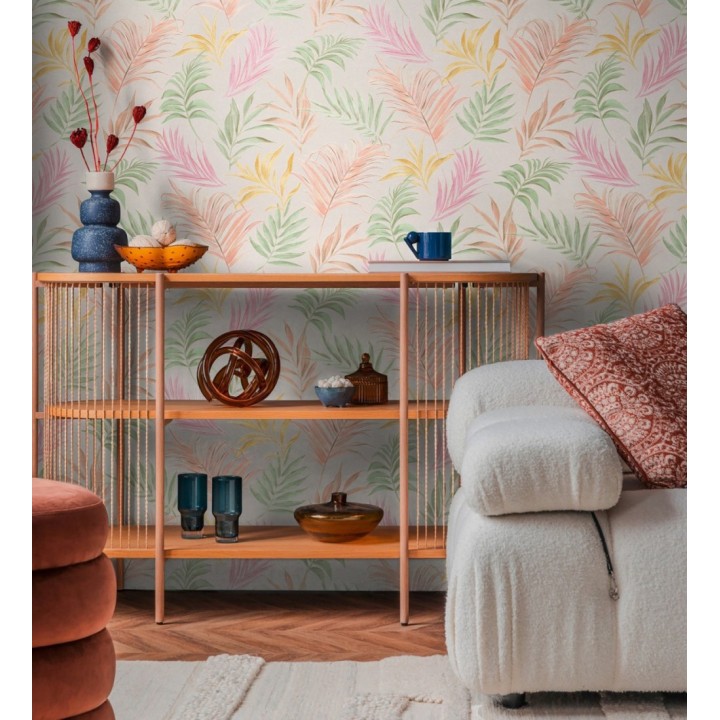 Papel pintado de hojas bordadas sobre fondo texturado en coral claro - Selene Ethereal 684705