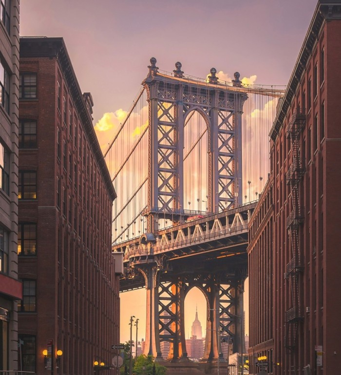 Papel pintado mural vista urbana de Brooklyn con arquitectura clásica  - Triven Timeless 684741