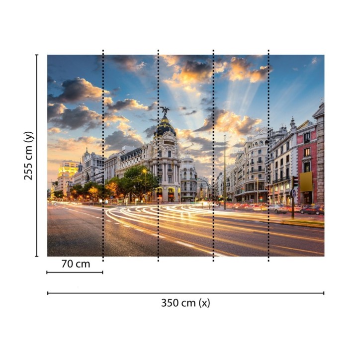 Papel pintado mural Gran Vía de Madrid con Edificio Metrópolis al atardecer - Triven Timeless 684746