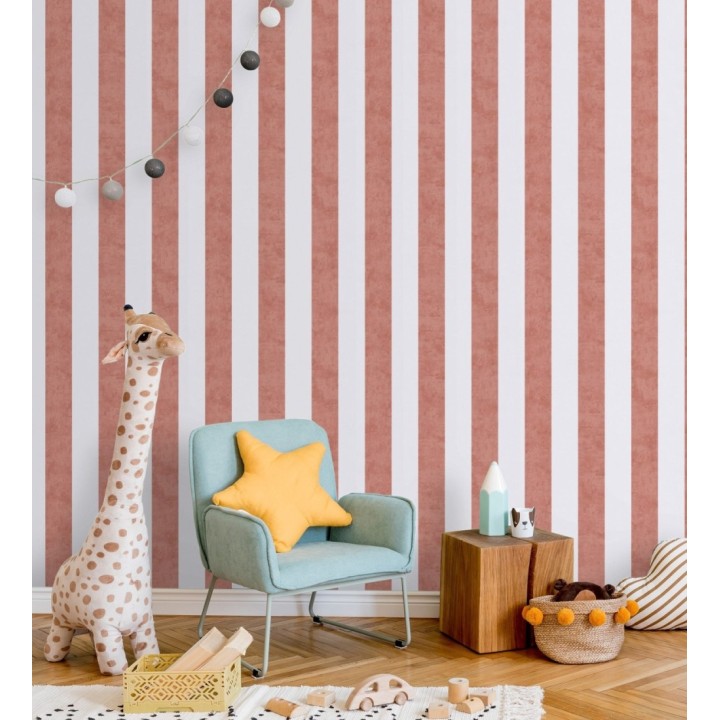 Papel pintado rayas lino desgastado bebé suave en color terracota - Strype Cloudy 684847