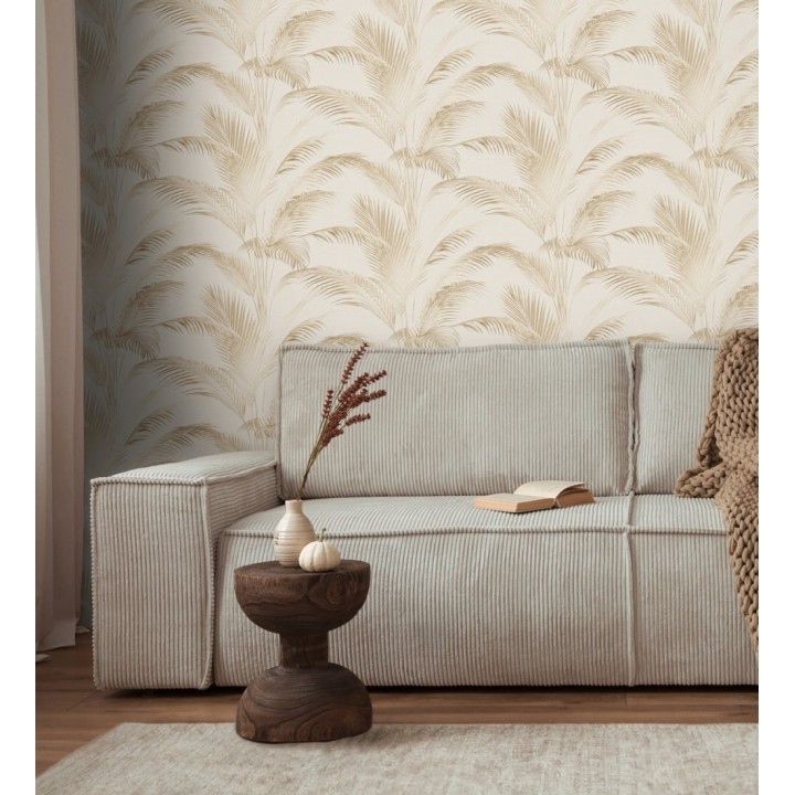 Papel pintado sutiles hojas palmera beige fondo texturizado arena - Tulum Majestic 684927