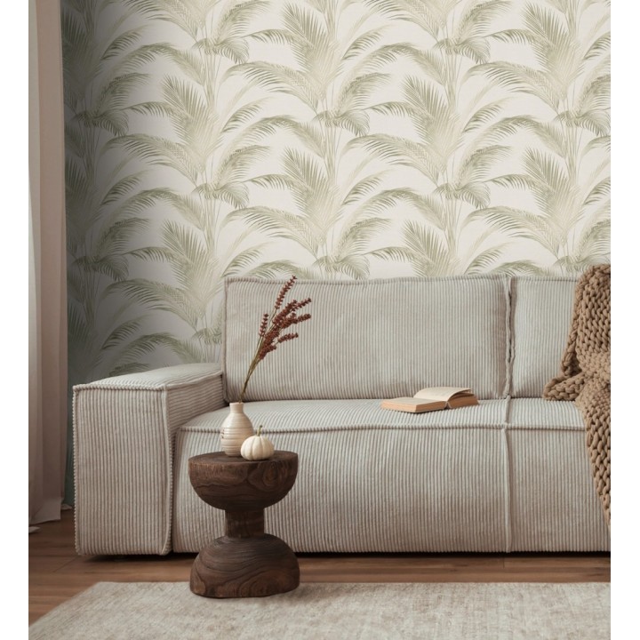 Papel pintado sutiles hojas palmera verde fondo texturizado arena - Tulum Majestic 684928