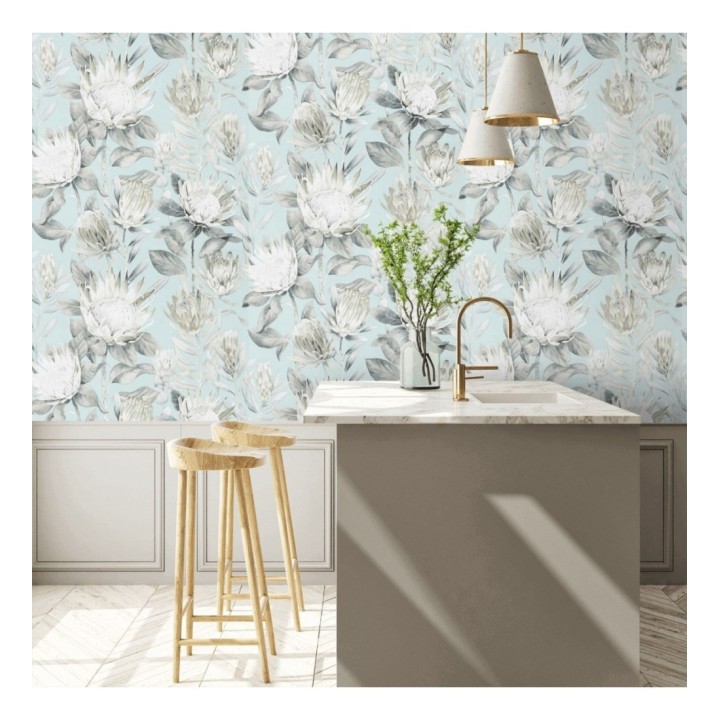 Papel pintado flores grandes fondo celeste claro - Emma Blush 127783