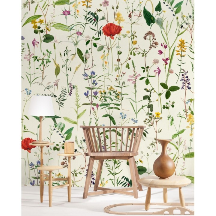 Papel pintado amapolas entre florecillas silvestres fondo claro - Maci Blossom 127946