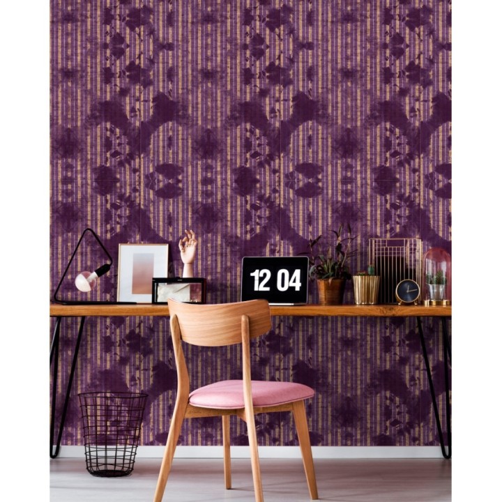 Papel pintado rayas finas desiguales con dibujo abstracto tonos morados - Lilian Metrix 128159