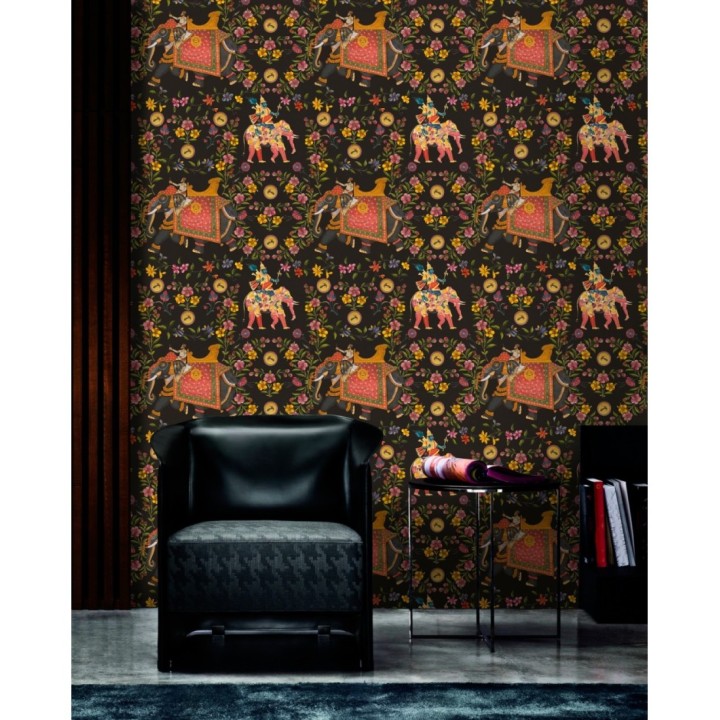 Papel pintado elefantes indios engalanados fondo oscuro - Kerala Ride 128168