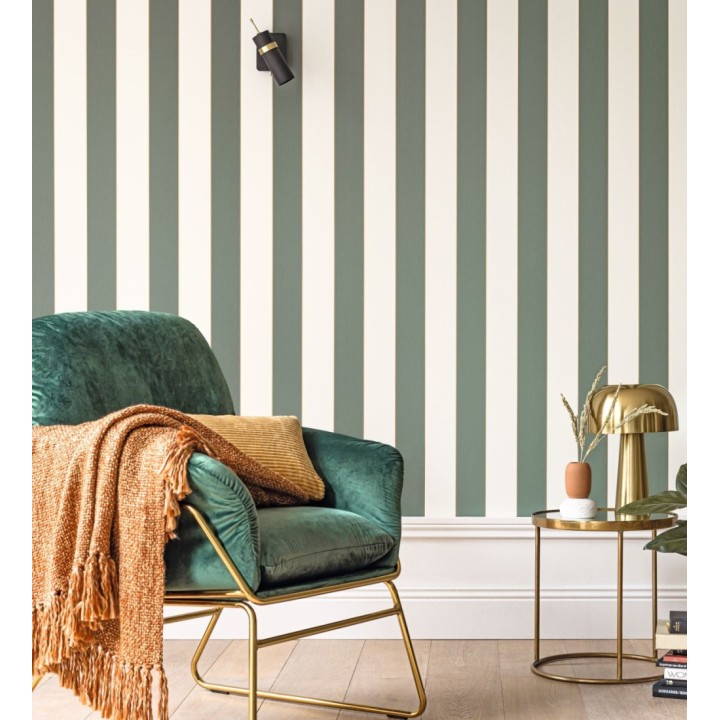 Papel pintado de rayas tonos verde oliva con líneas finas doradas - Diana Stripes 128617